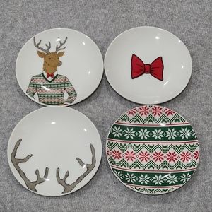 Queenwest Trading Co. Deer Reindeer Cocktail Appetizer Plates Reindeer 4 Pack